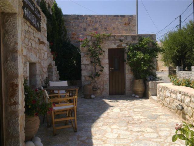 Katafigi Pyrgos Dirou Exterior foto